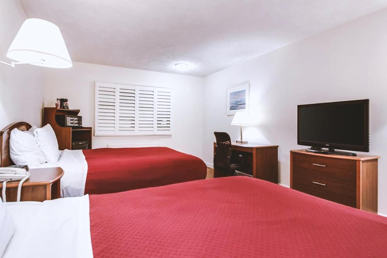 Sky-Palace Inn&Suites McCook Eksteriør billede